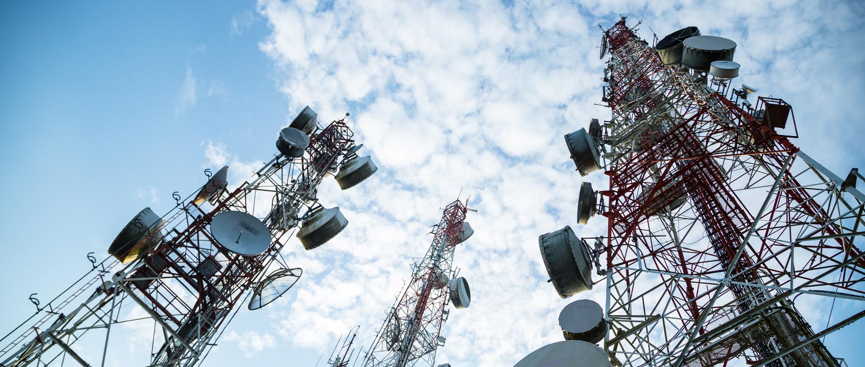 utilities_telecommunication_pic_1766x750